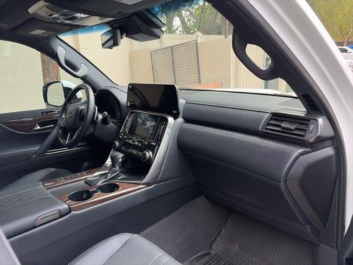 Eminent White Pearl 2023 Lexus LX 600 Ultra Luxury