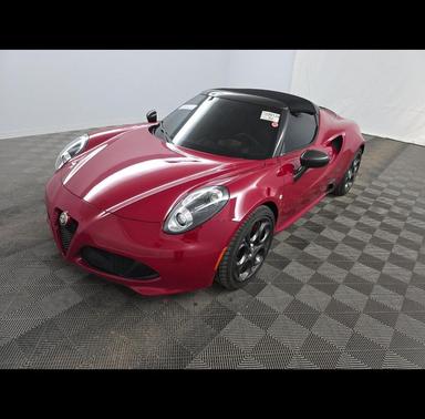 2015 Alfa Romeo 4C Spider Base