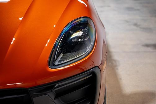 2023 Porsche Macan T