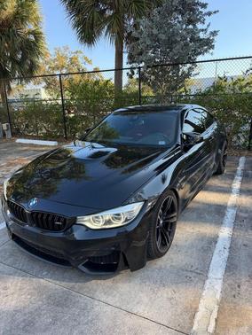 Black Sapphire Metallic 2015 BMW M4 Base