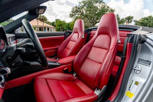 2017 Porsche 911 Carrera 4S Cabriolet