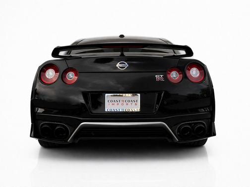2021 Nissan GT-R Premium