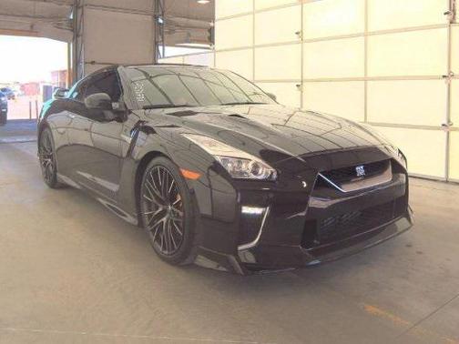 2021 Nissan GT-R Premium