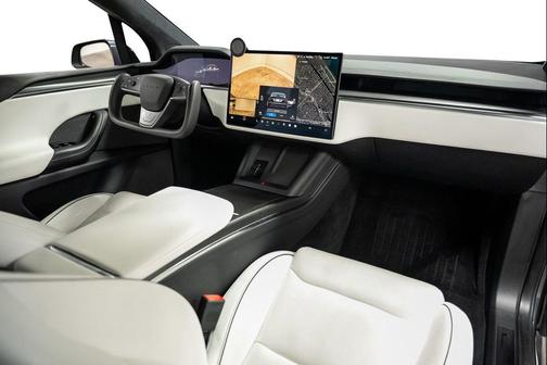 2023 Tesla Model X Plaid Tri Motor All-Wheel Drive