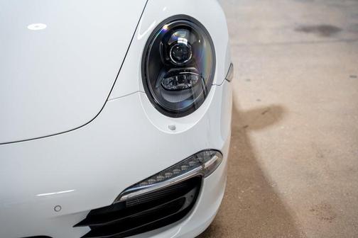 2016 Porsche 911 Carrera 4S