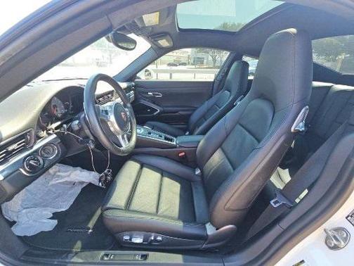 2016 Porsche 911 Carrera 4S