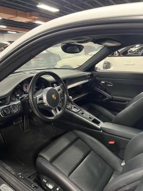 2016 Porsche 911 Carrera 4S