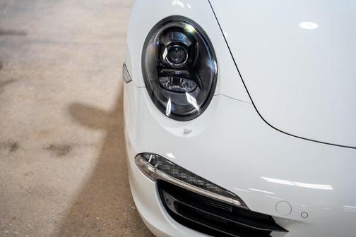 2016 Porsche 911 Carrera 4S