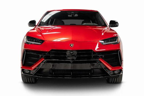 2023 Lamborghini Urus S