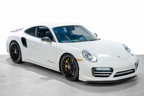 2017 Porsche 911 Turbo S