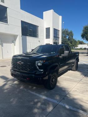 2025 Chevrolet Silverado 2500 4WD Crew Cab Standard Bed ZR2