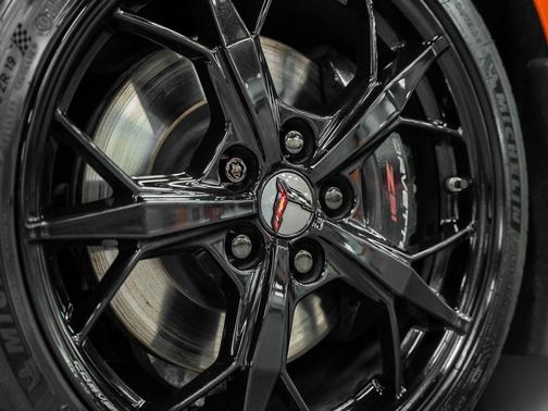 2020 Chevrolet Corvette Stingray w/2LT