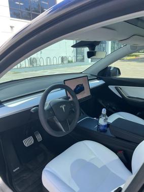 2022 Tesla Model Y Performance Dual Motor All-Wheel Drive