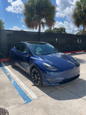 2022 Tesla Model Y Performance Dual Motor All-Wheel Drive