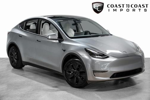 2025 Tesla Model Y Long Range Dual Motor Rear-Wheel Drive
