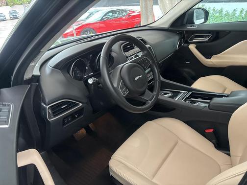 2020 Jaguar F-PACE Premium P250 AWD Automatic