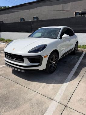 White 2023 Porsche Macan Macan