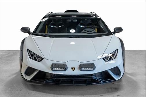 2023 Lamborghini Huracan Sterrato