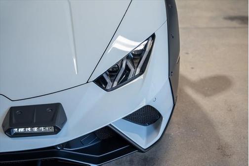 2023 Lamborghini Huracan Sterrato