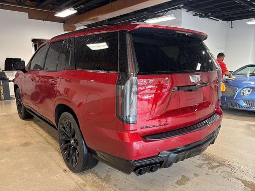 2025 Cadillac Escalade V-Series