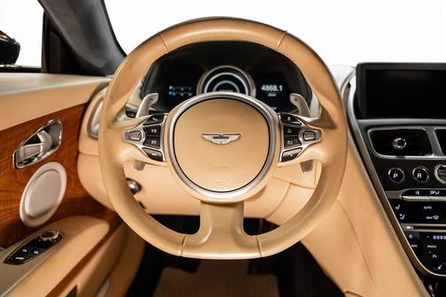 2017 Aston Martin DB11 Base