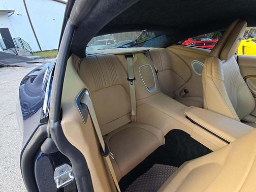 2017 Aston Martin DB11 Base