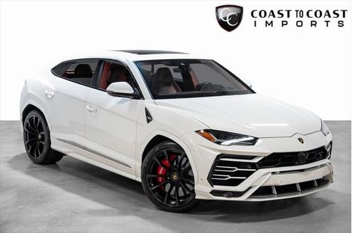 2020 Lamborghini Urus Base