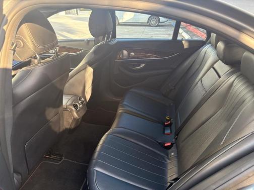 2017 Mercedes-Benz E-Class E 300