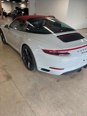2019 Porsche 911 Targa 4 GTS