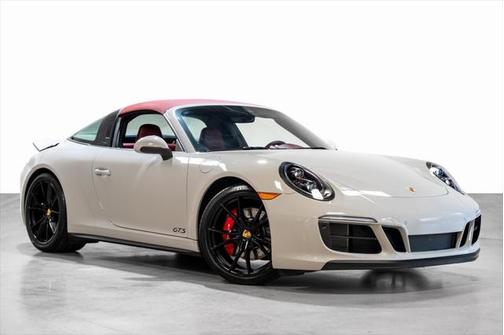 2019 Porsche 911 Targa 4 GTS