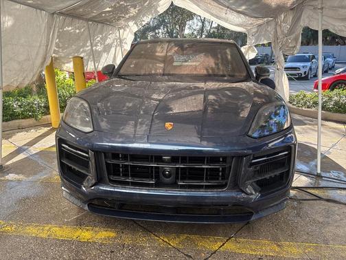 2024 Porsche Cayenne Turbo GT