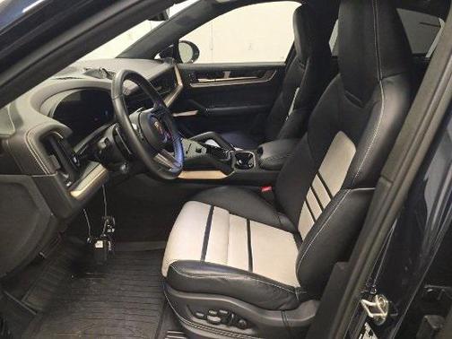 2024 Porsche Cayenne Turbo GT