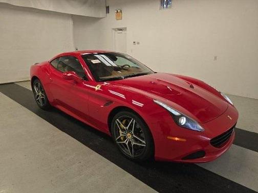 2015 Ferrari California T