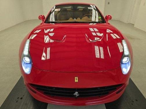 2015 Ferrari California T