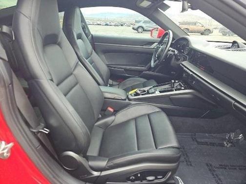 2020 Porsche 911 Carrera S