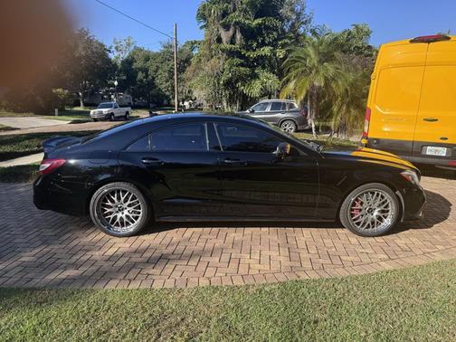 2015 Mercedes-Benz CLS-Class CLS 63 S AMG