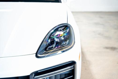 2021 Porsche Cayenne Turbo