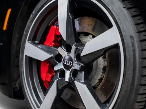 Mythos Black Metallic 2021 Audi TT RS 2.5T