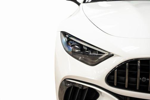 2022 Mercedes-Benz AMG SL 63 Base