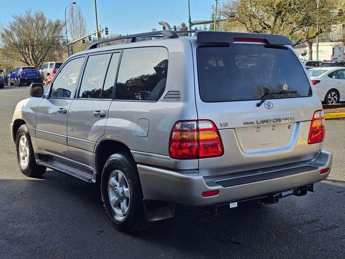 Champagnd Pearl 1999 Toyota Land Cruiser Base