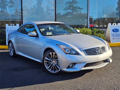 2014 INFINITI Q60 Base