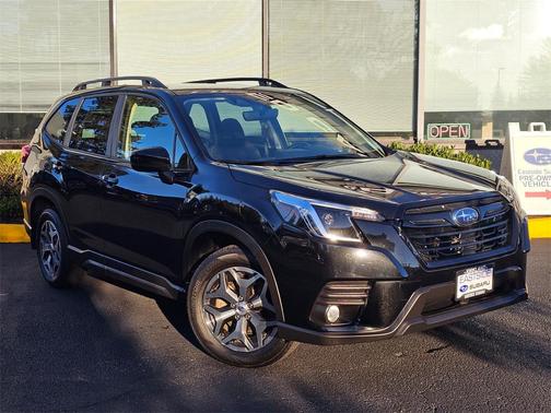 2023 Subaru Forester Premium