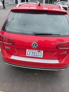 Tornado Red 2018 Volkswagen Golf Alltrack TSI SEL