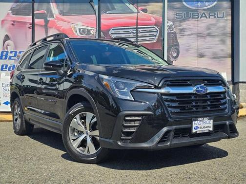 2023 Subaru Ascent Premium 8-Passenger