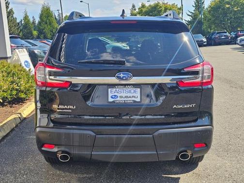2023 Subaru Ascent Premium 8-Passenger