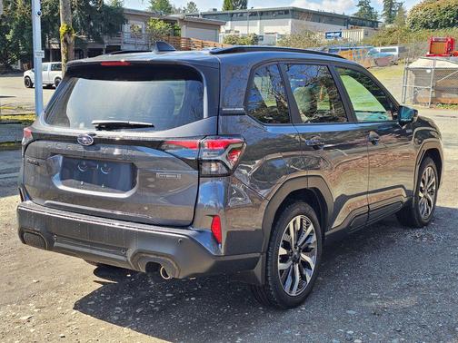 Magnetite Gray Metallic 2026 Subaru Forester Hybrid Touring