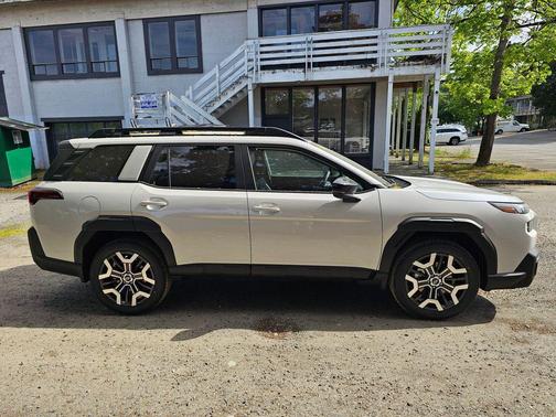 Crystal White 2026 Subaru Outback Touring XT