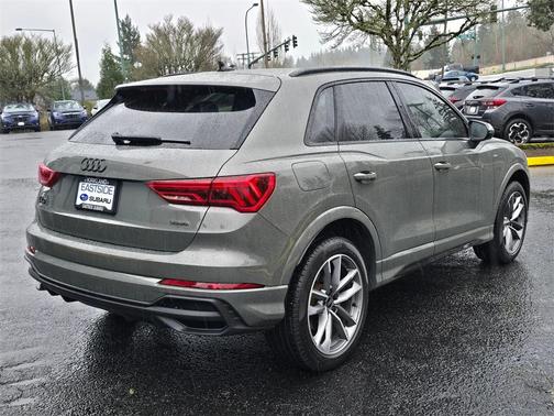 2023 Audi Q3 45 S line Premium Plus