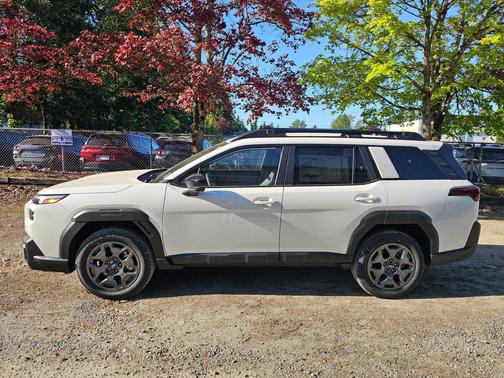 Crystal White Pearl 2026 Subaru Outback Premium