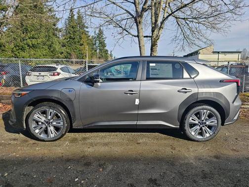 2025 Subaru Solterra Limited